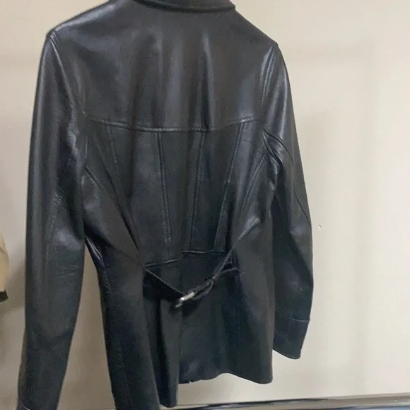 Black Leather Coat Size Small - Picture 3 of 4